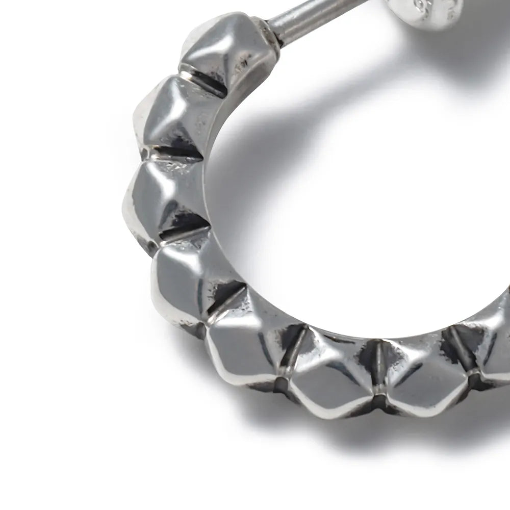 SURROUND STADS PIERCE