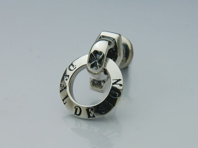 コフィンノッカーピアス