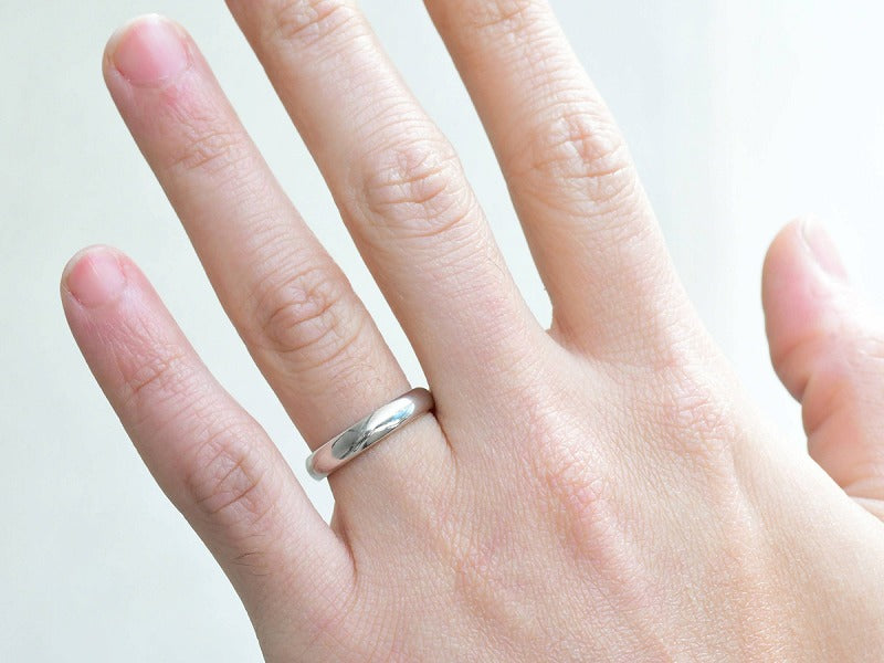 ARC LINE RING 4mm (Pt900)