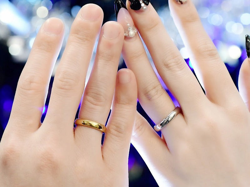 ARC LINE RING 4mm (Pt900)