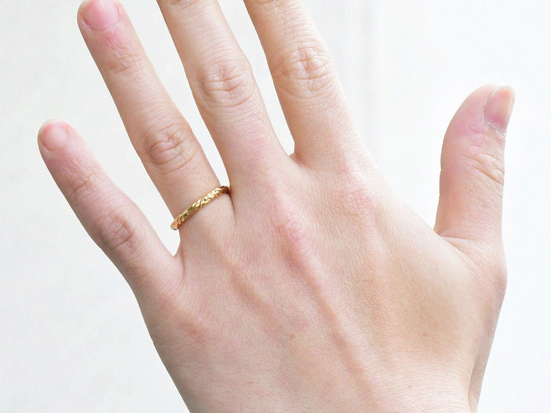 Wind Line Ring 2.5mm (18K)