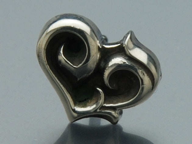 ブレイズハートスタッズ