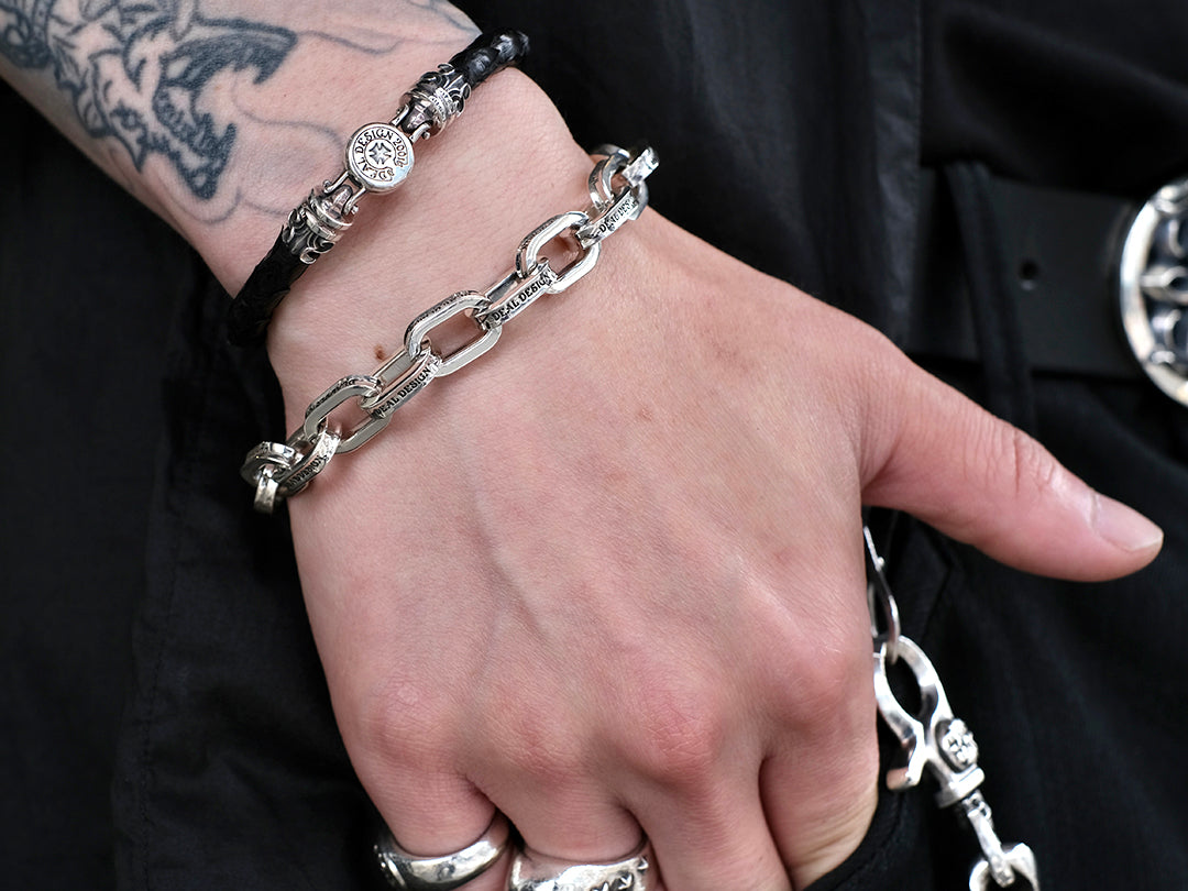 シールロゴブレス:スネークコード