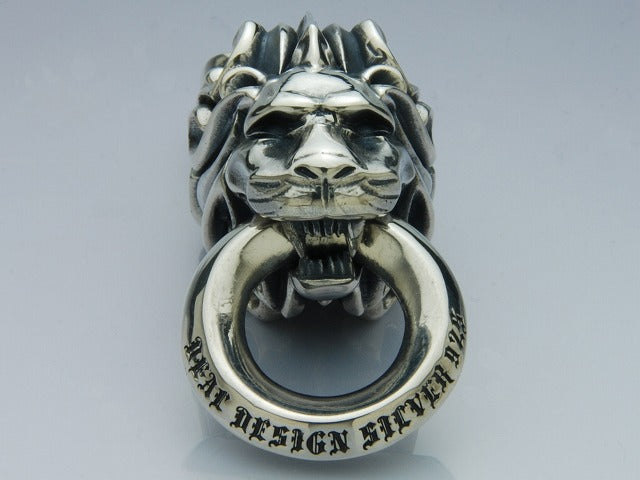 グランドライオンノッカー