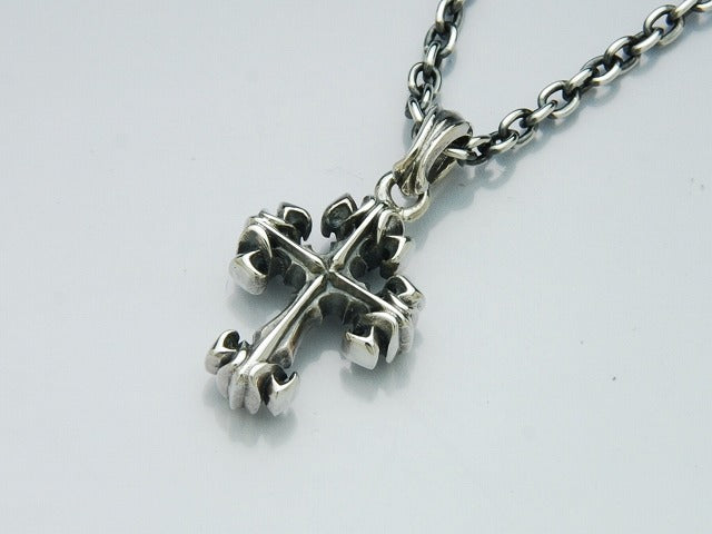 タイニーリリークロス