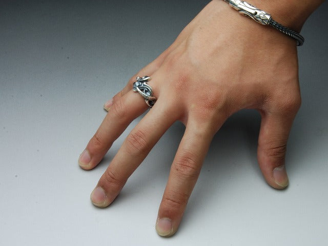 トライブスネークリング