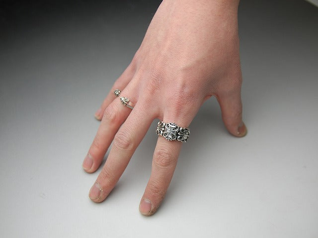 フレアクロスリング