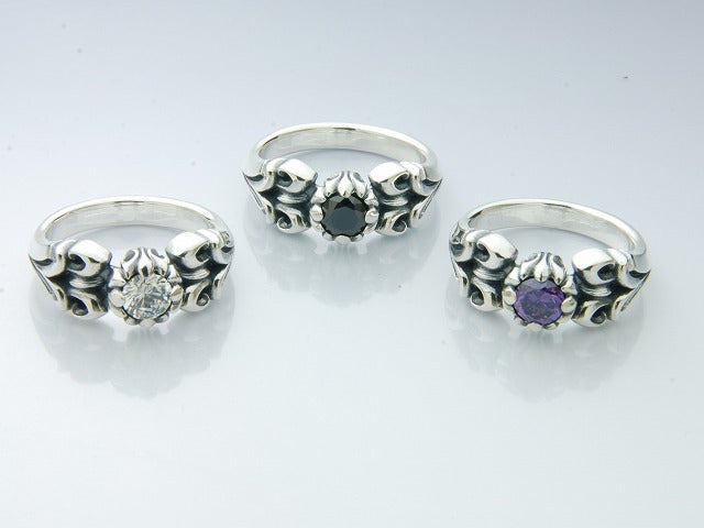 リリークラウンリング