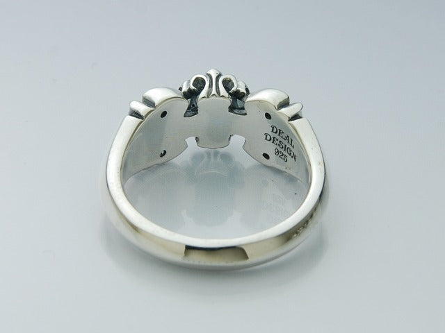 リリークラウンリング