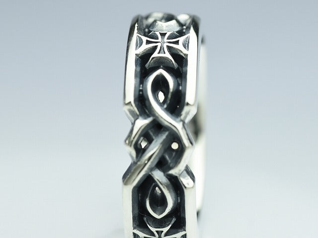 ケルトチェーンリング with cross