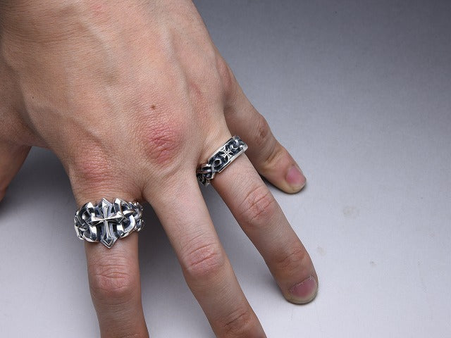 ケルトチェーンリング with cross