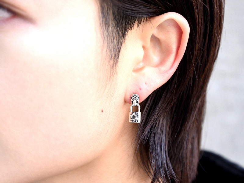 パドロックスタッズ with stone