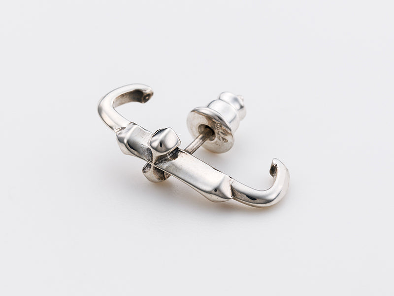 フラットピアス:クロス