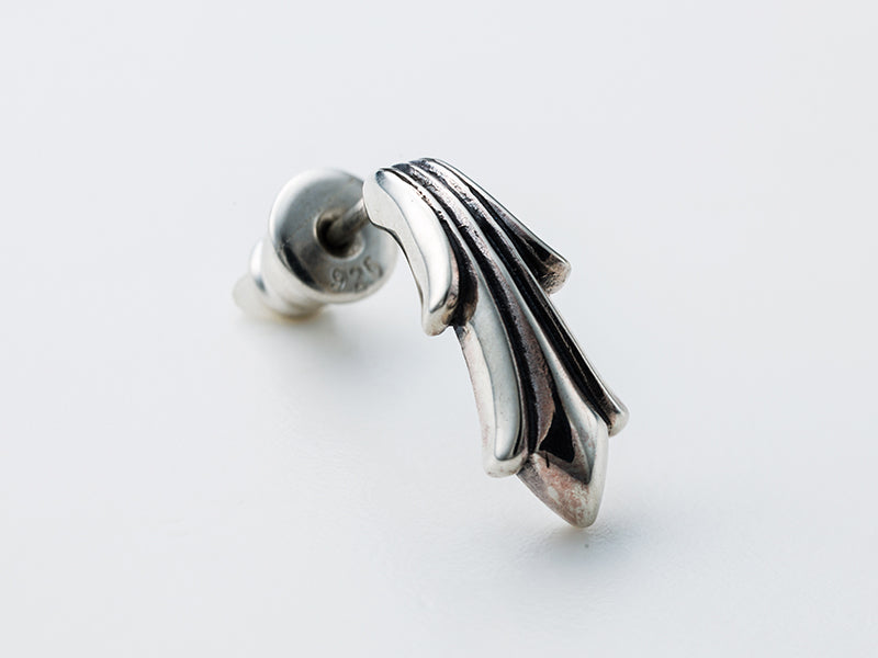 フレアテイルピアス