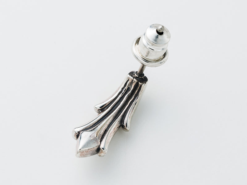 フレアテイルピアス