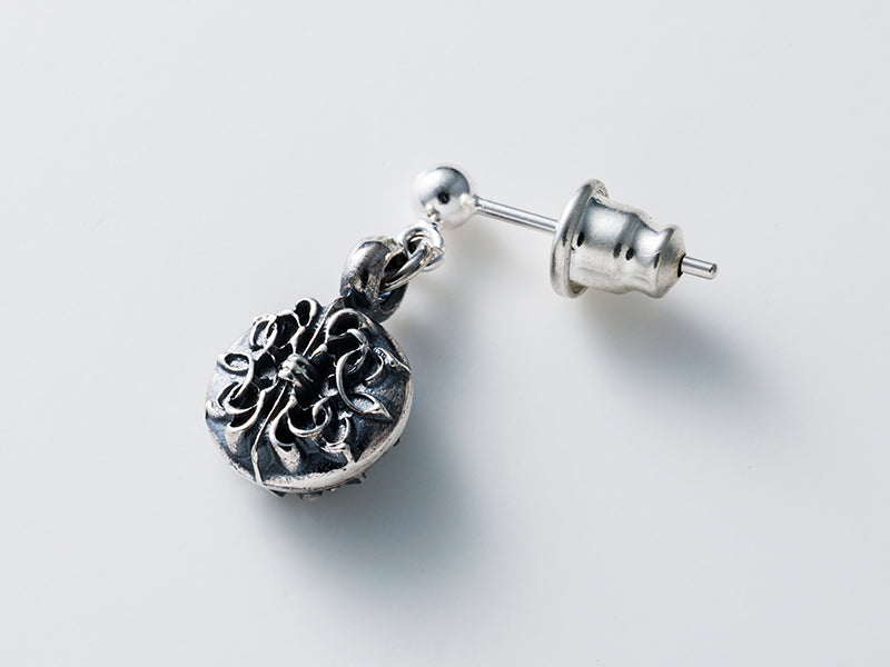 ボールドロップピアス:マルチ