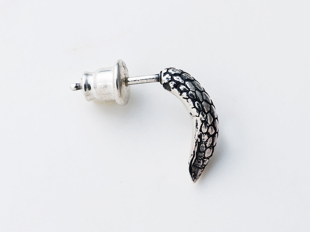 スネークテイルピアス:Type-A