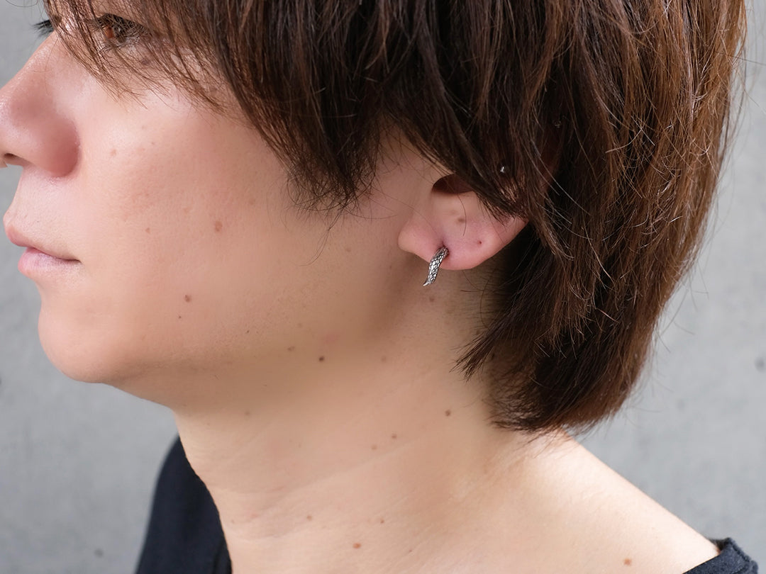 スネークテイルピアス:Type-A