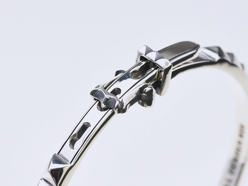 スライドスタッズブレス