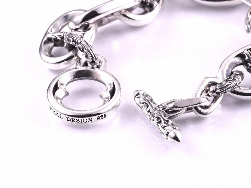 オーバルファングブレス