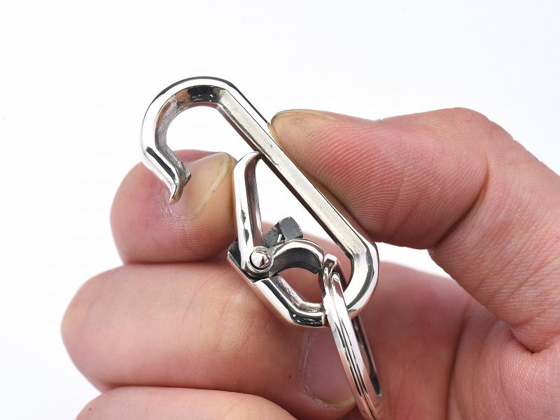 ロールピンカラビナ