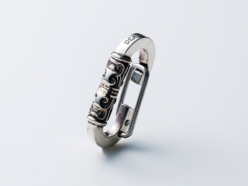 マイクロカラビナ