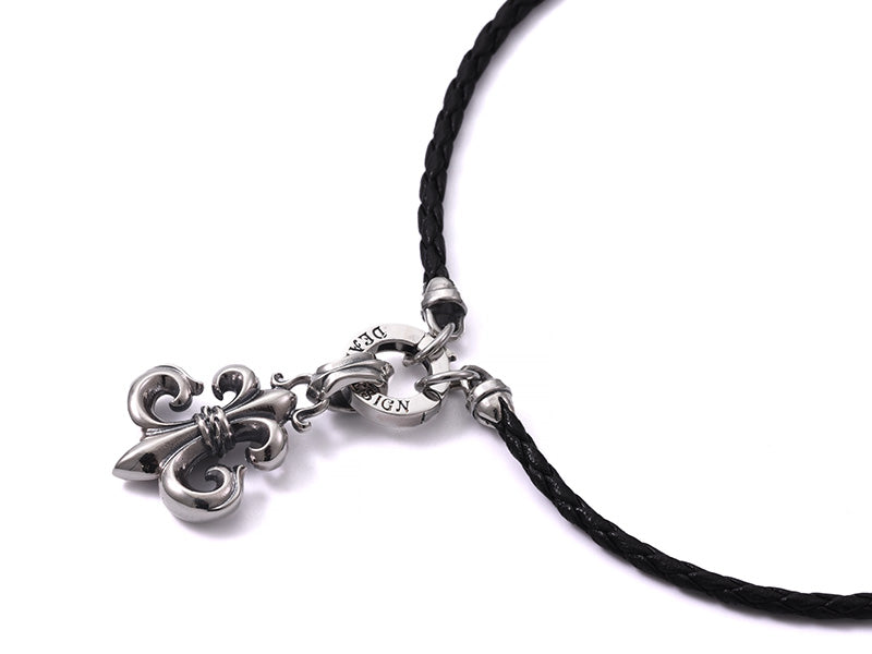 フリーダムチョーカー