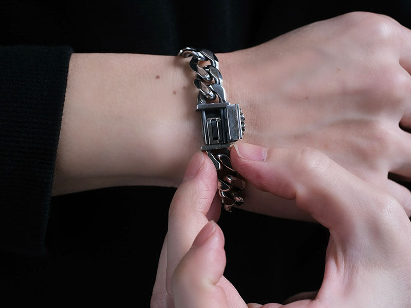 ラージボックスブレス