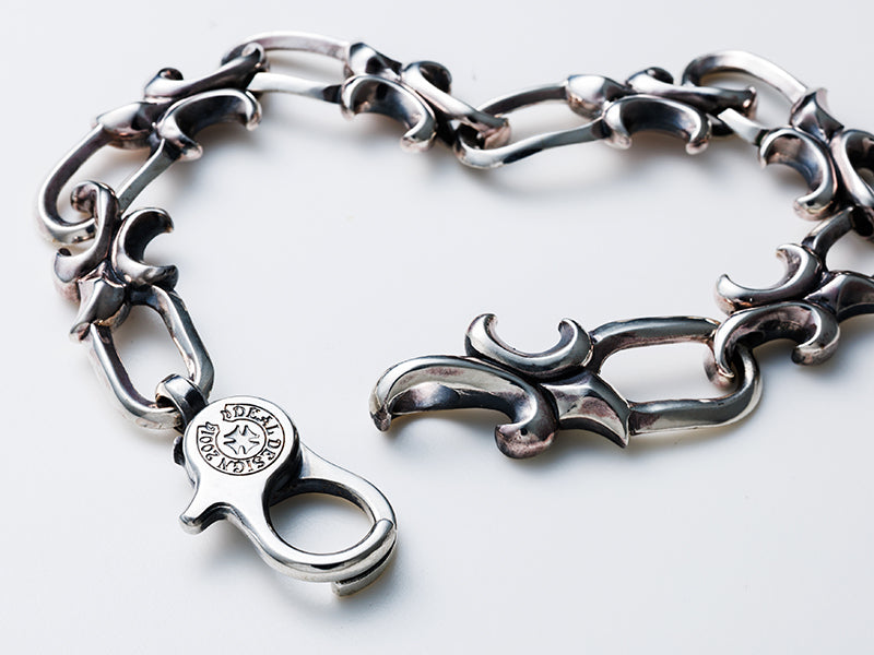 スラッシュリリーブレス