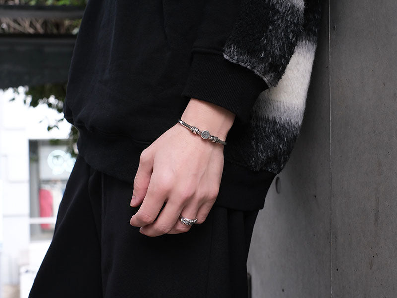 シールロゴカフブレス