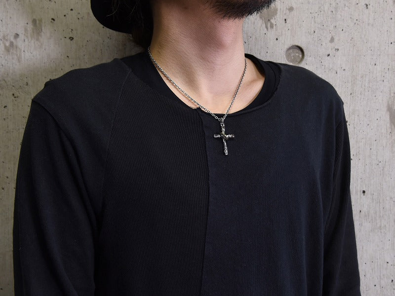 ツイストゲートクロス