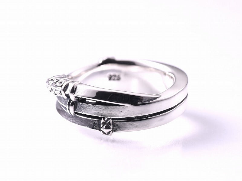 ツイストゲートリング