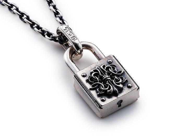 ボトムクロスパドロック