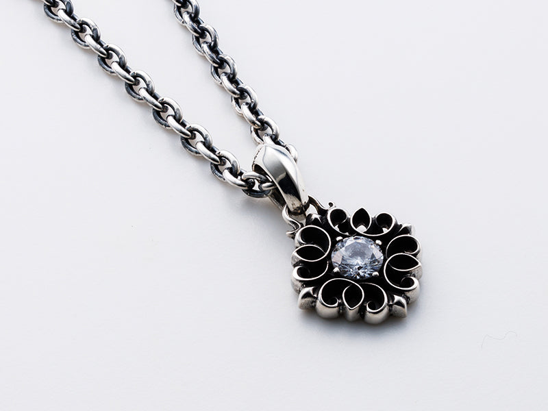 リバティフローラルクロス