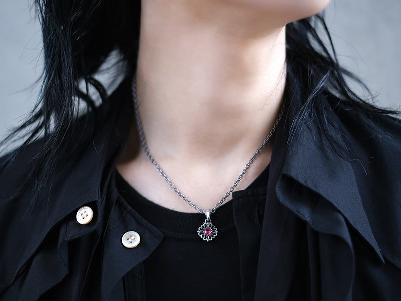 リバティフローラルクロス