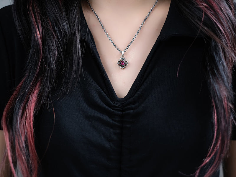 リバティフローラルクロス