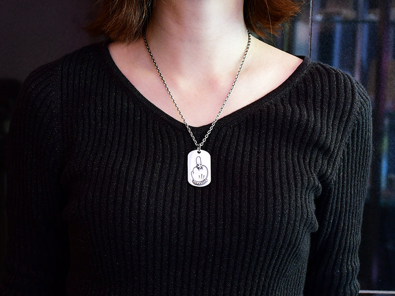 ファックユータグ:ラージ