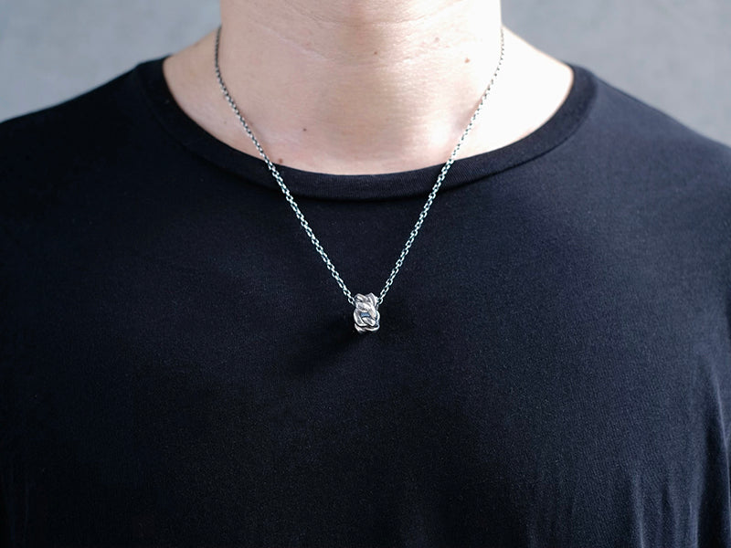 スパイクチェーントップ