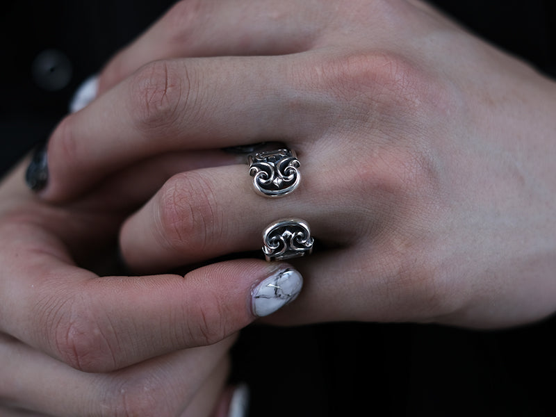 リリーエンドロゴリング