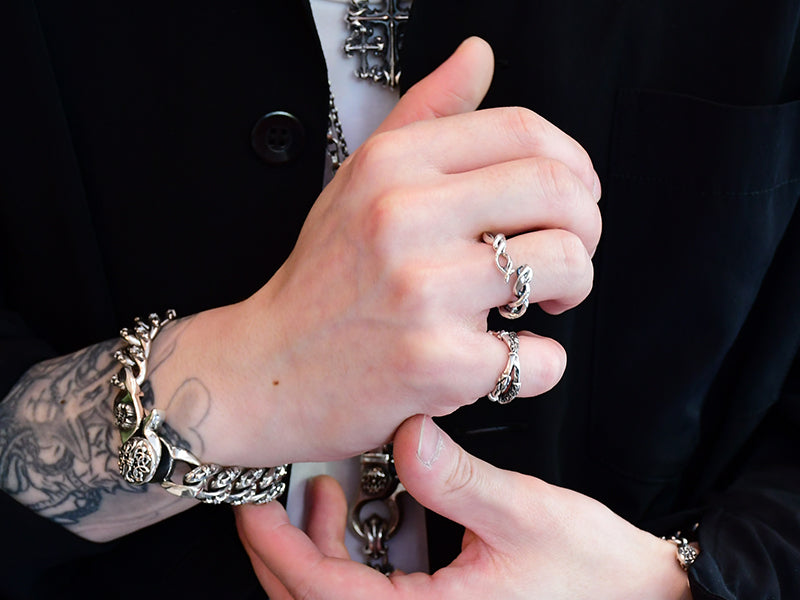 フレアスネークリング