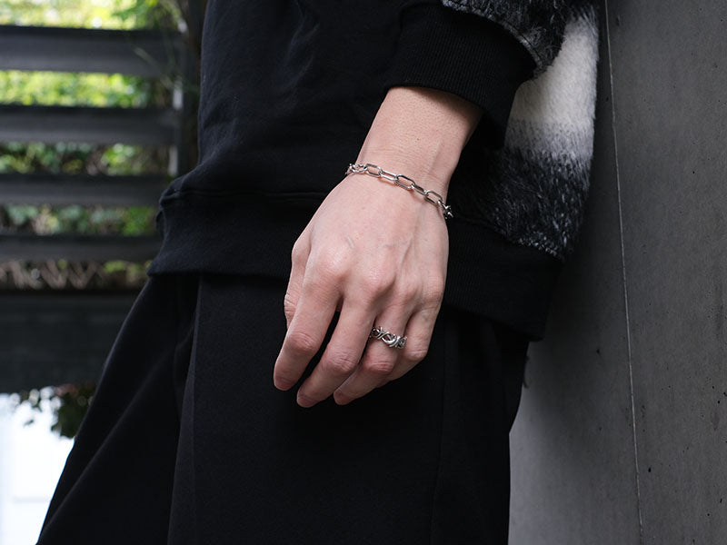 スラッシュワイヤーリング