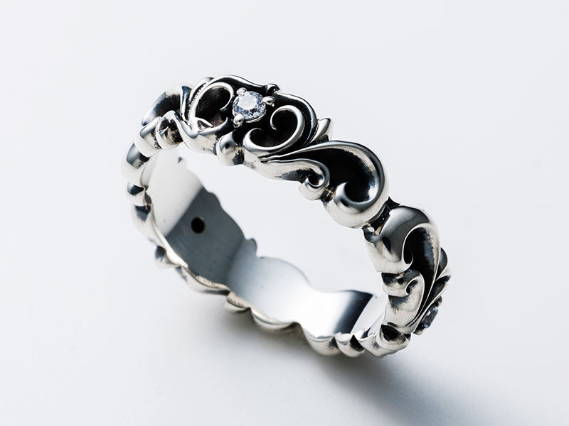 ロイヤルフレームリング