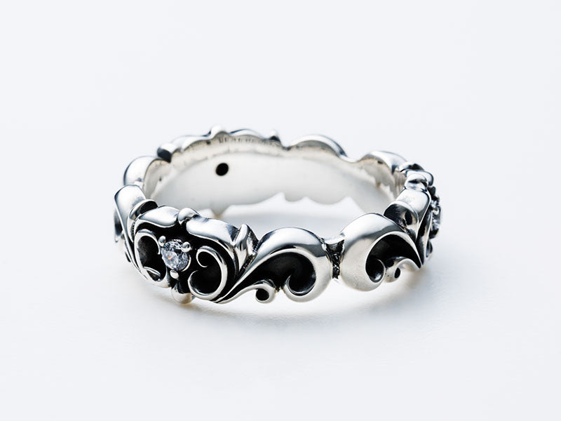 ロイヤルフレームリング