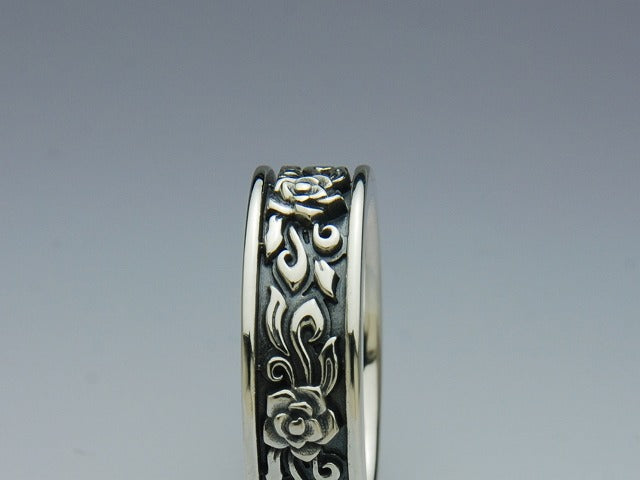 スクロールローズリング