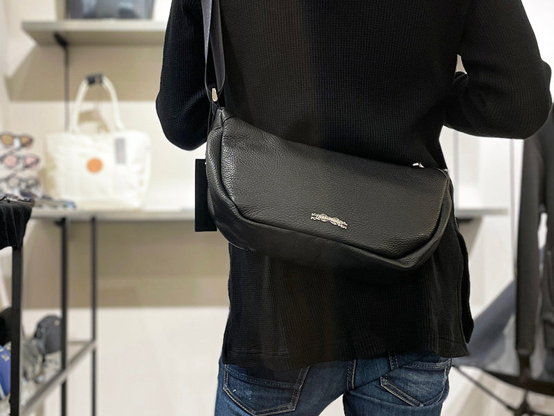 ボートショルダーバッグ