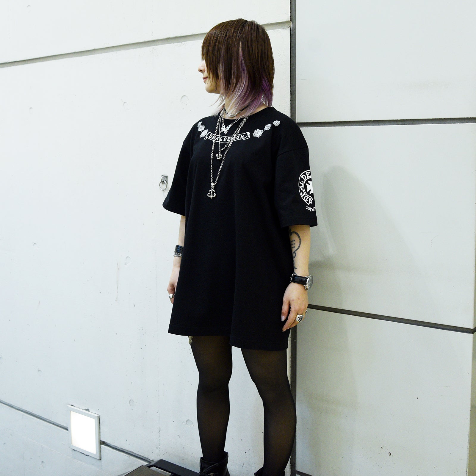 ネッククロスTシャツ