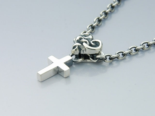 スネークハートネックレス