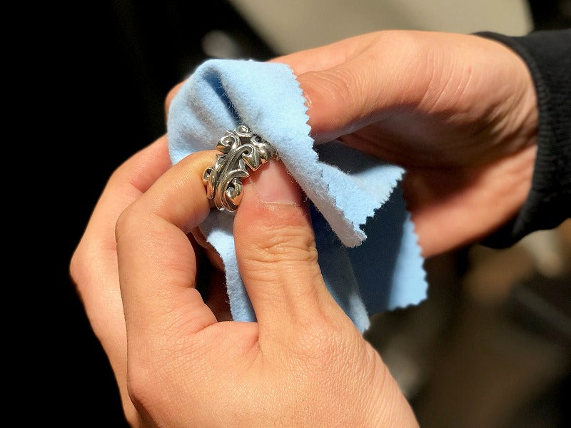 シルバーポリッシュ