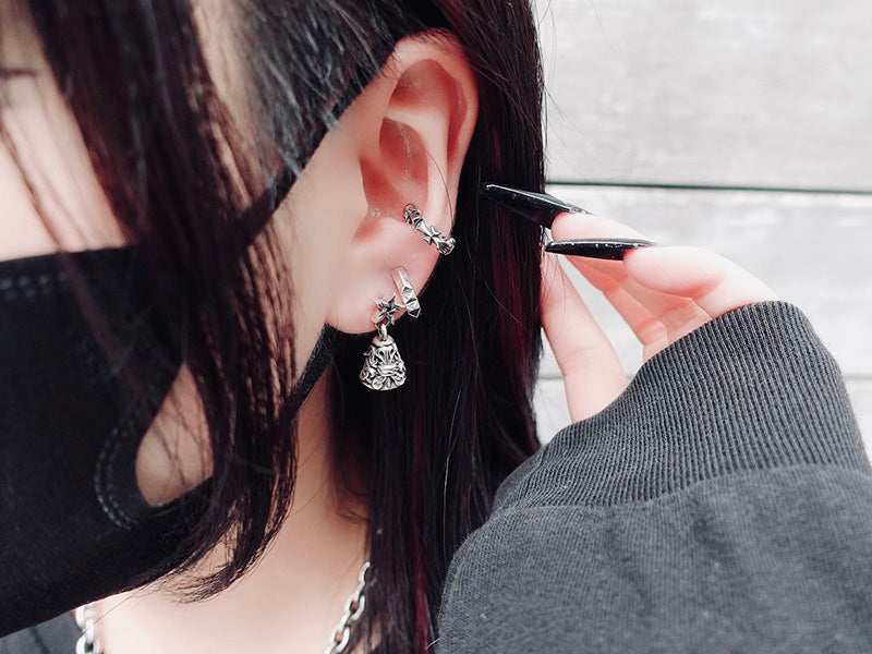 イヤーバイト:ミッションスタッズ