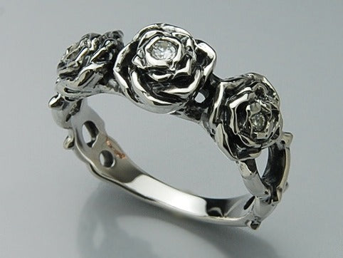 トリプルローズ